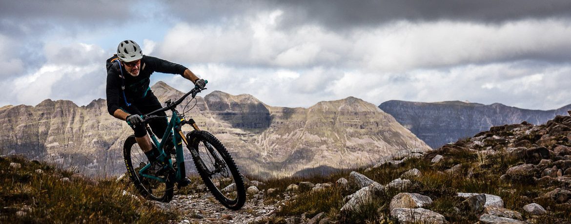 Riding Bags & Packs