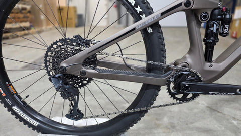 Transition - (DEMO) Smuggler Carbon GX Espresso Large - Image 3