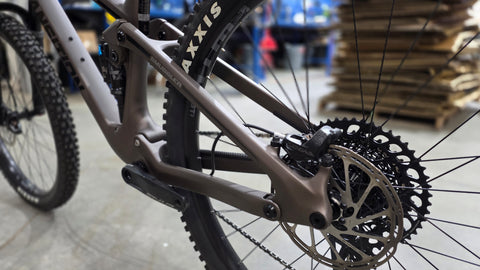 Transition - (DEMO) Smuggler Carbon GX Espresso Large - Image 5