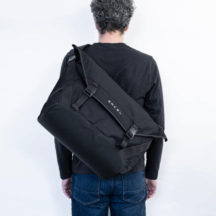 Wellington - Messenger Bag