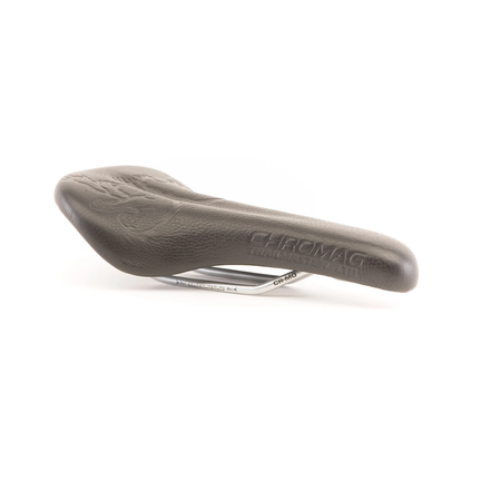 Trailmaster LTD Saddle - Black 140